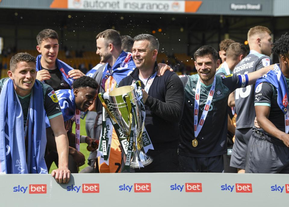 League One Champions Presentation Gallery
