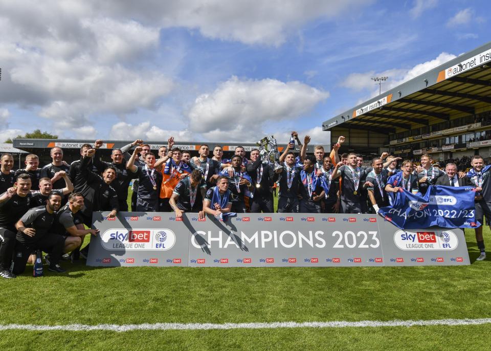 League One Champions Presentation Gallery