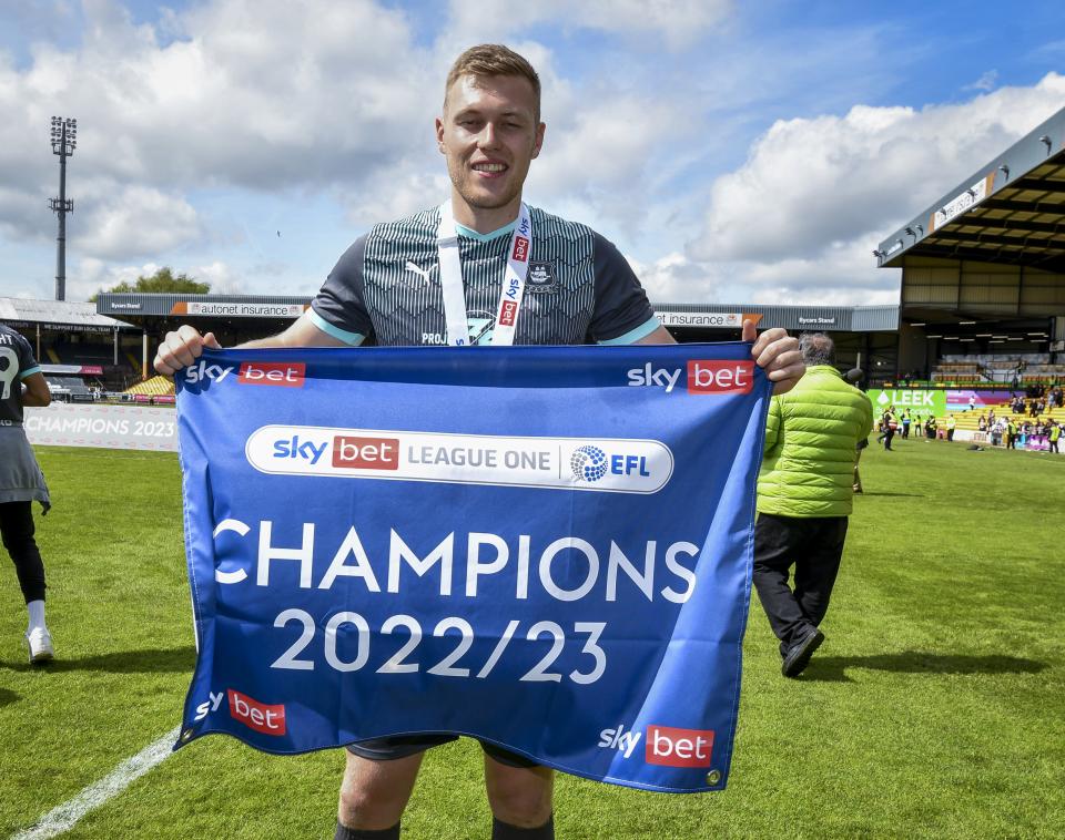 League One Champions Presentation Gallery