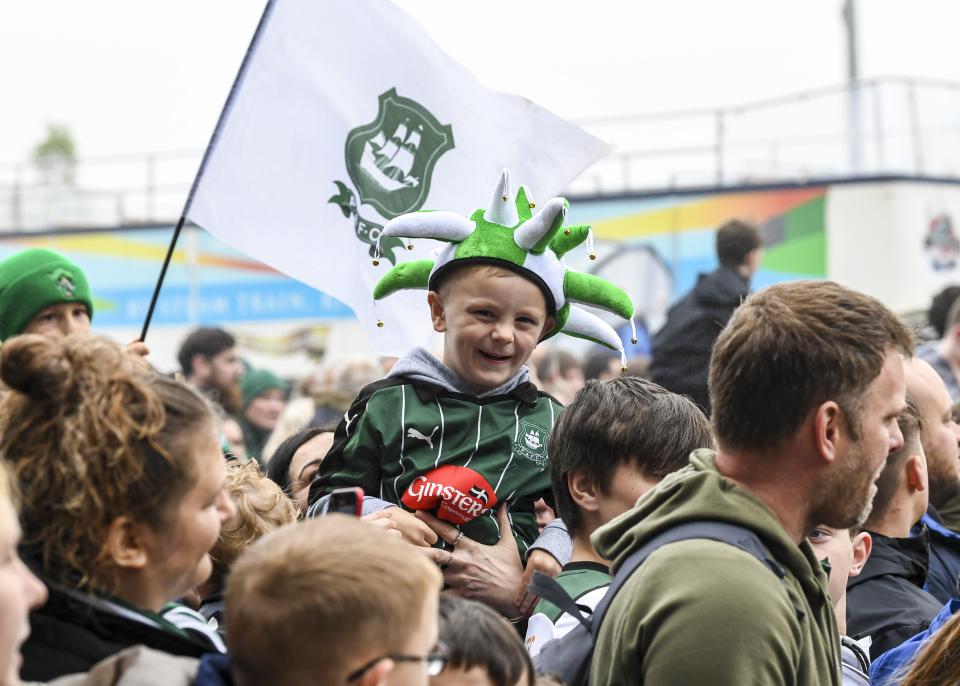 Gallery | Champions Bus Parade