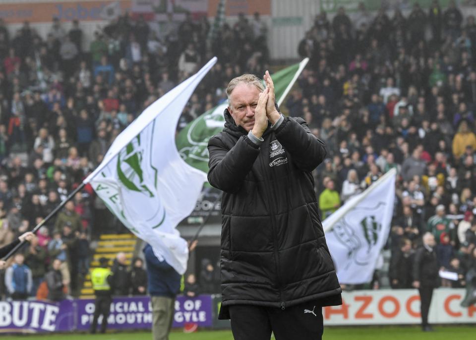 Gallery | Champions Bus Parade