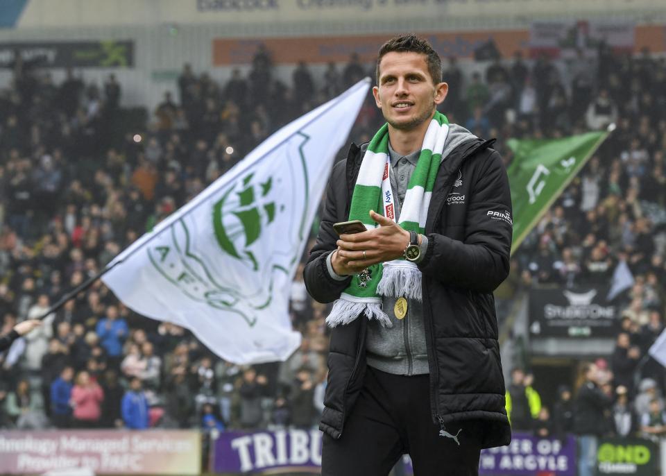 Gallery | Champions Bus Parade