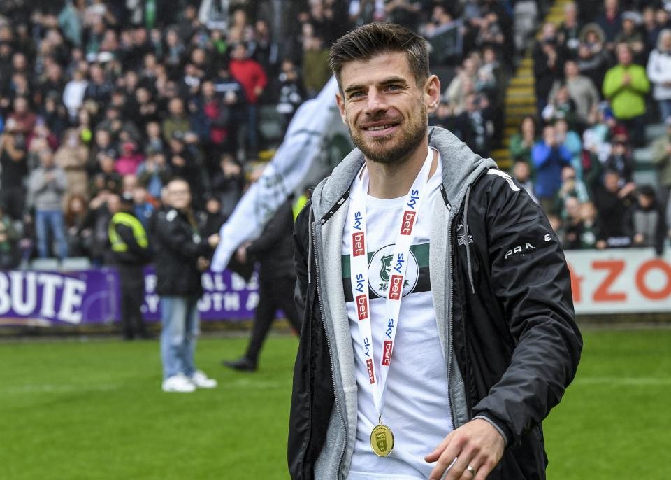 Gallery | Champions Bus Parade