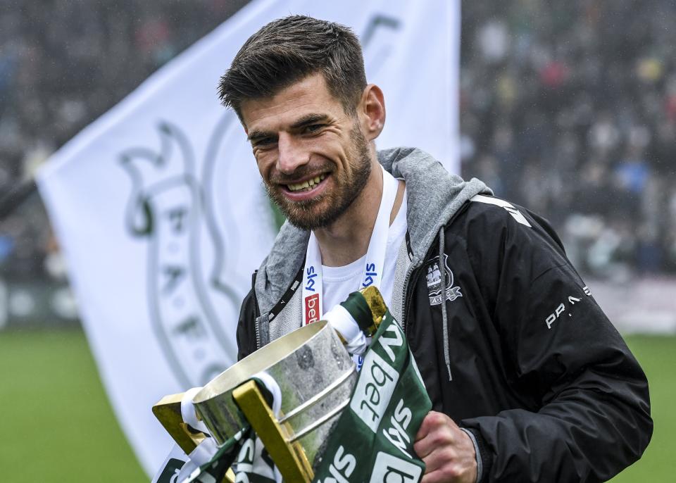 Gallery | Champions Bus Parade