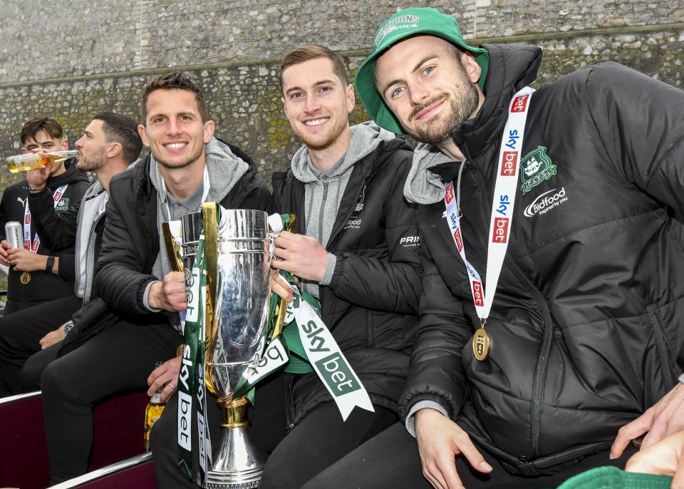 Gallery | Champions Bus Parade
