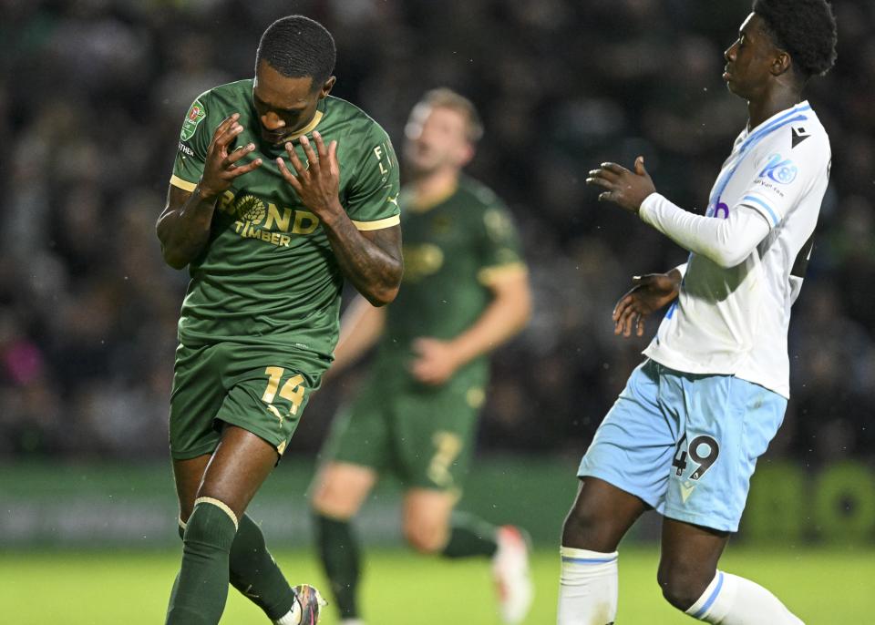 Match Gallery | Crystal Palace (H)