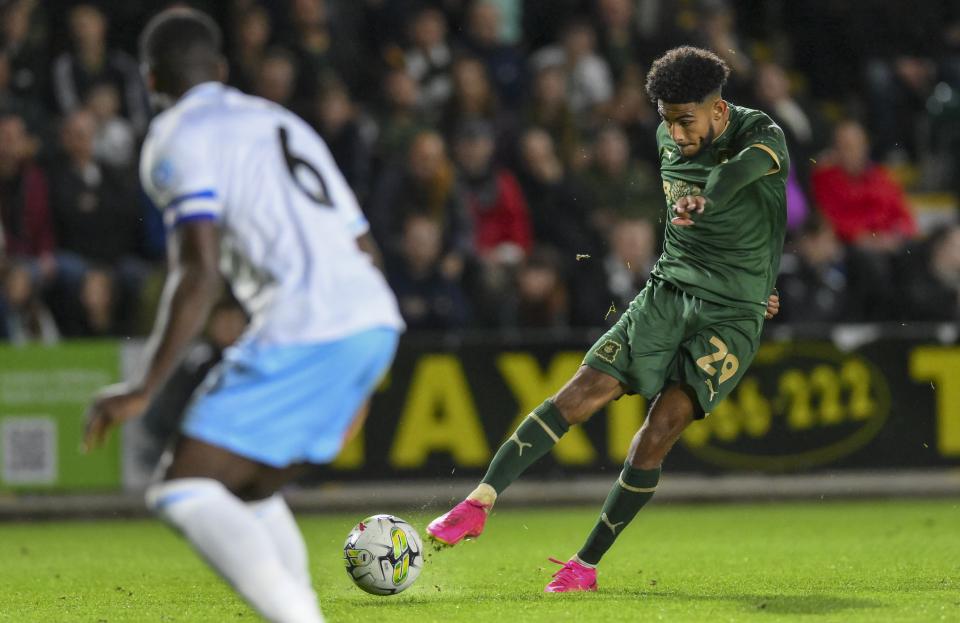 Match Gallery | Crystal Palace (H)