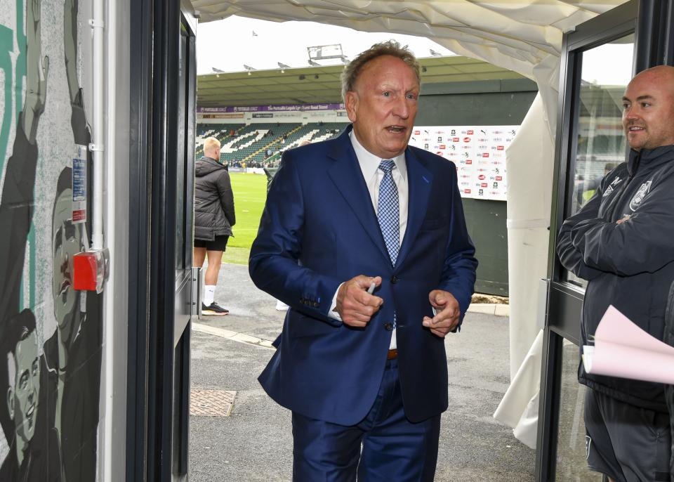 Gallery | Huddersfield Town (H)