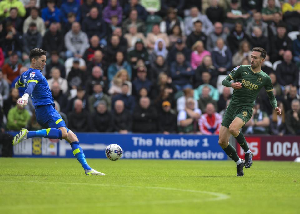 Gallery | Huddersfield Town (H)