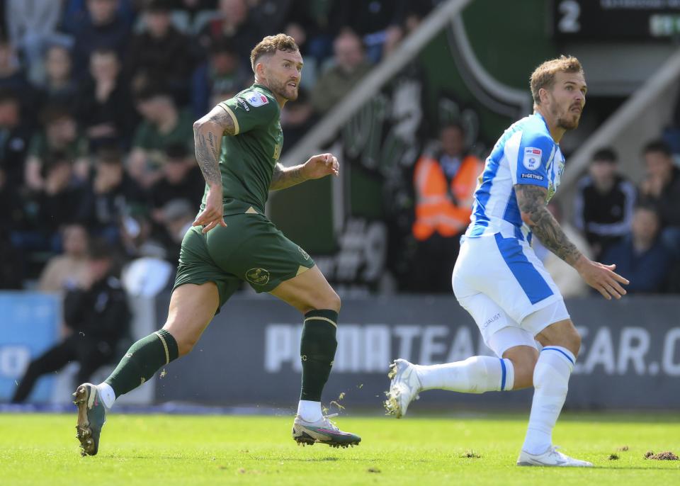 Gallery | Huddersfield Town (H)