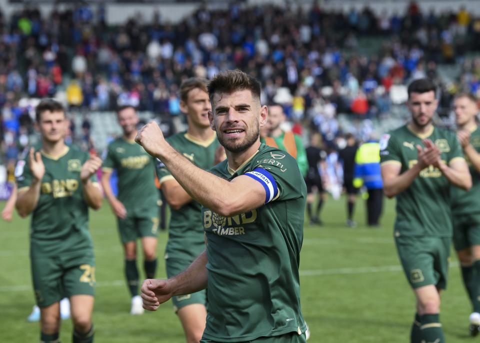 Gallery | Huddersfield Town (H)