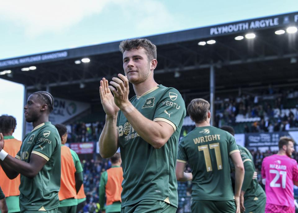 Gallery | Huddersfield Town (H)