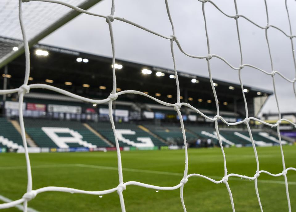 Gallery | Leyton Orient (H)