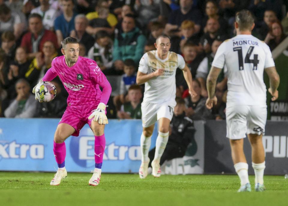 Gallery | Leyton Orient (H)