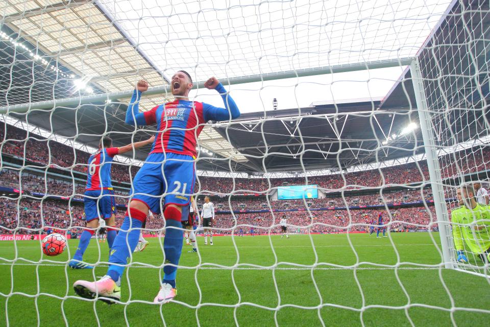 Crystal Palace concede a goal at the FA Cup final