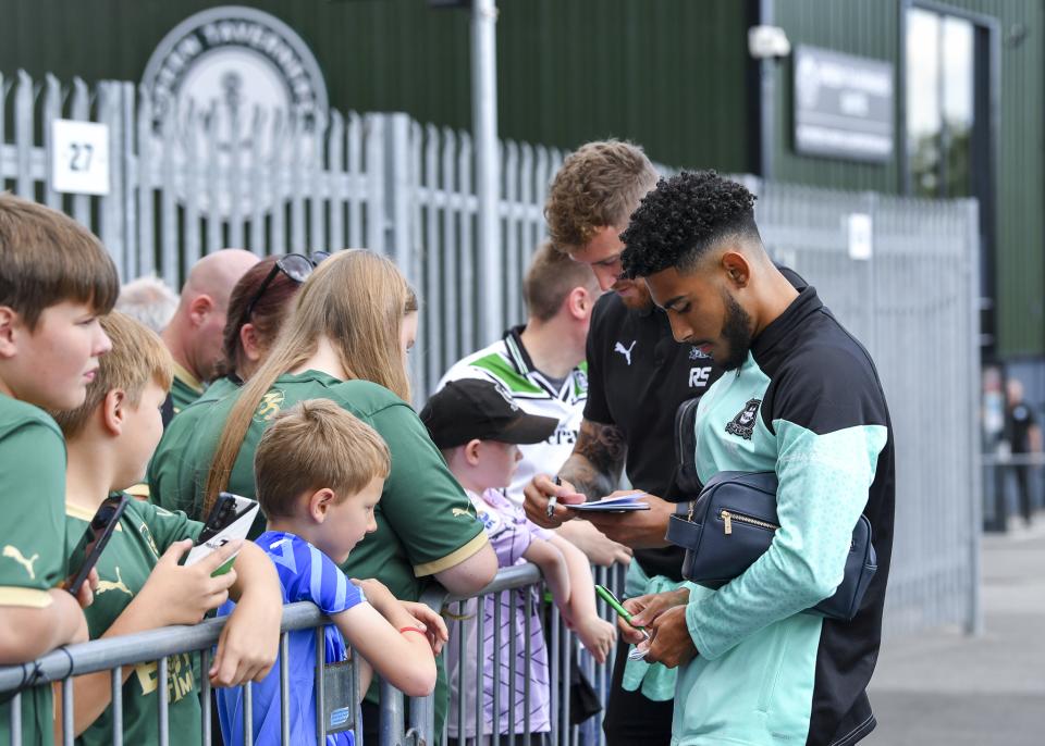 Match Gallery | Blackburn Rovers (H)