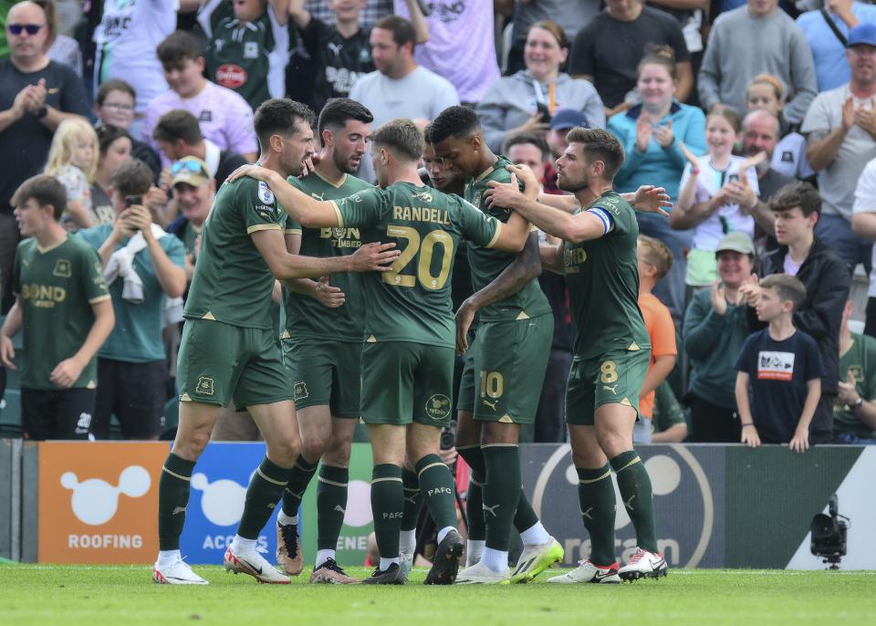 Match Gallery | Blackburn Rovers (H)