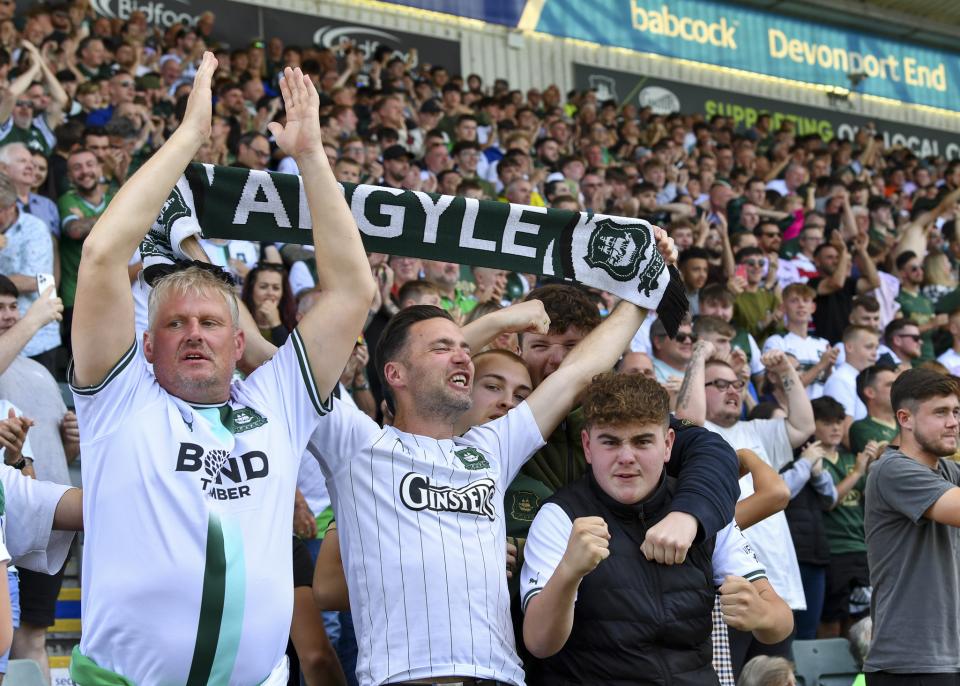 Match Gallery | Blackburn Rovers (H)