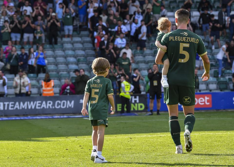 Match Gallery | Blackburn Rovers (H)