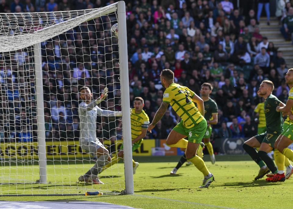 Gallery | Norwich City (H)