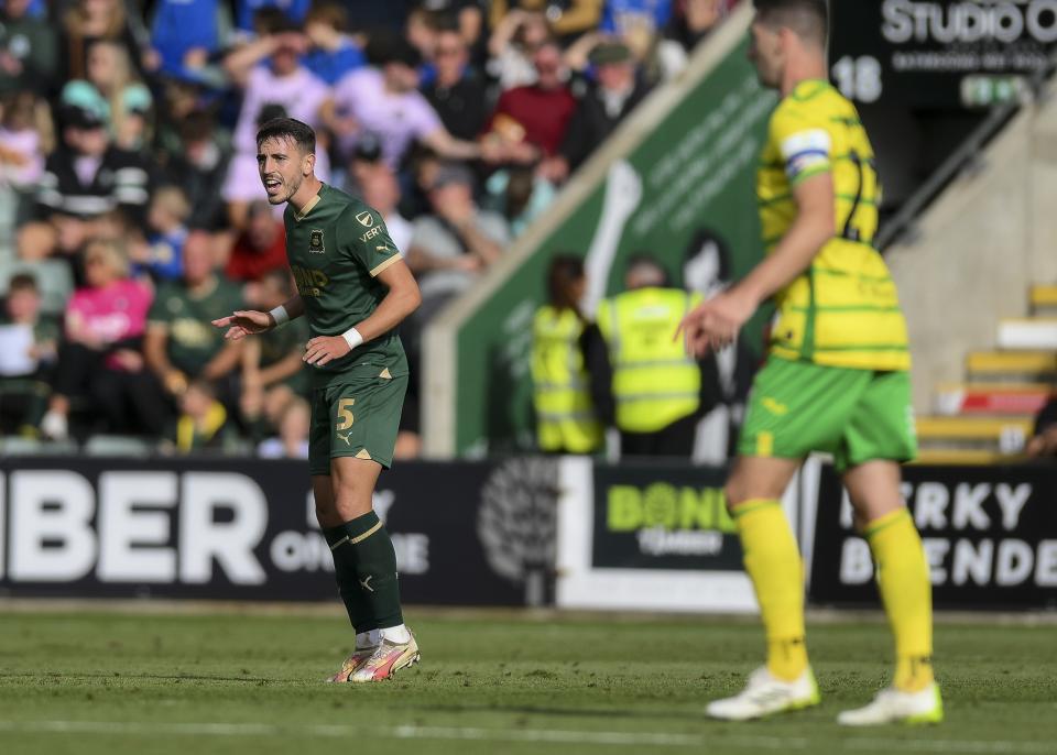 Gallery | Norwich City (H)