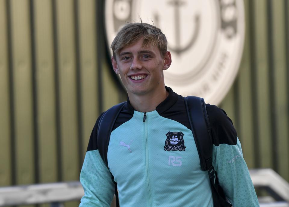 Match Gallery | Millwall (H)