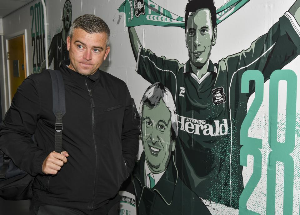 Match Gallery | Millwall (H)