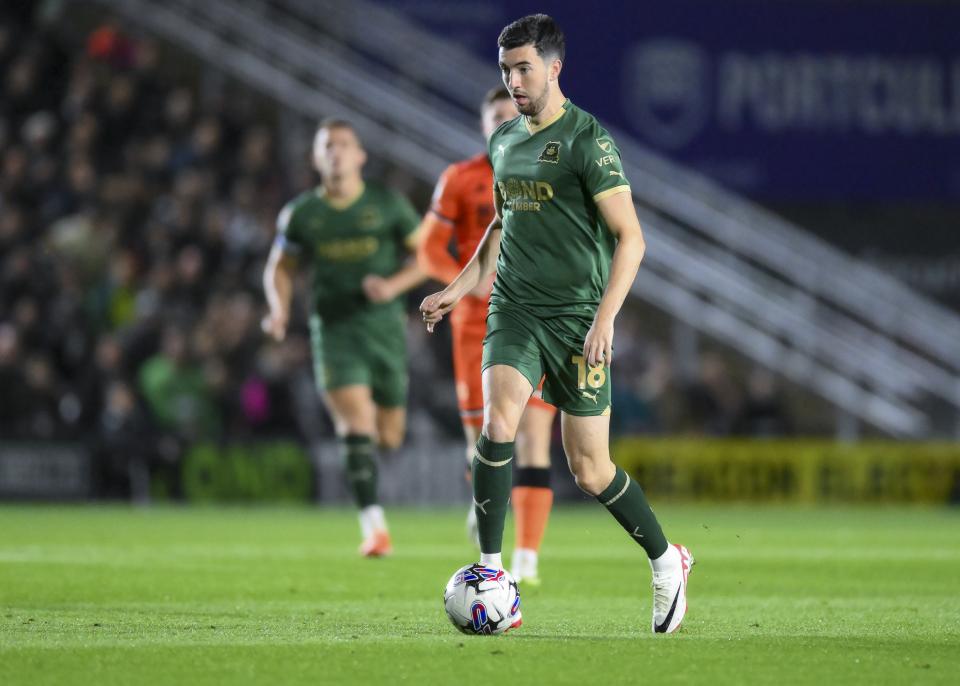 Match Gallery | Millwall (H)