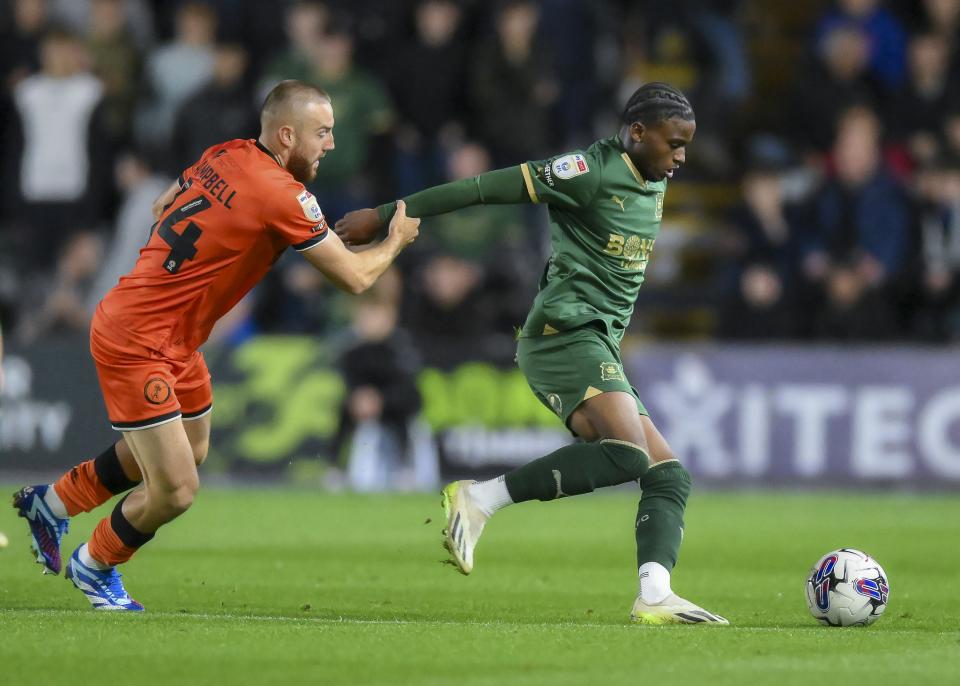 Match Gallery | Millwall (H)