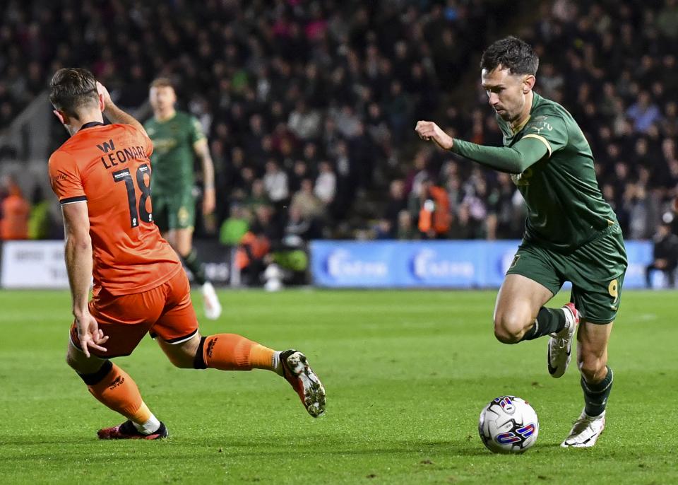 Match Gallery | Millwall (H)