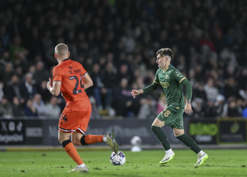 Match Gallery | Millwall (H)