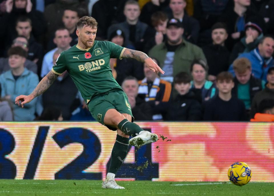 Match Gallery | Leeds United (A)