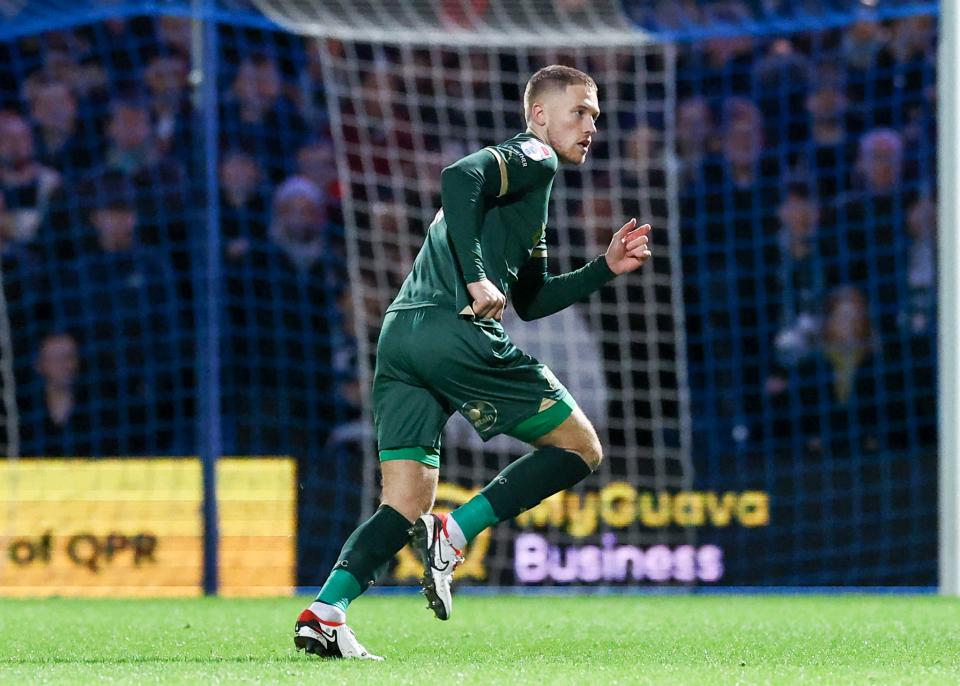 Match Gallery | QPR (A)