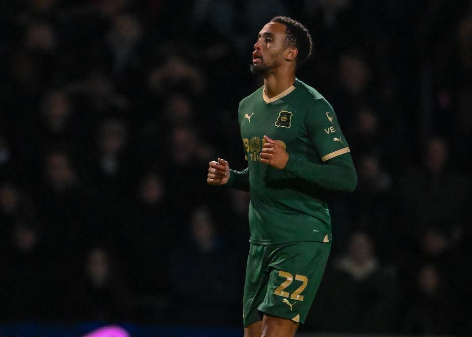 Match Gallery | QPR (A)