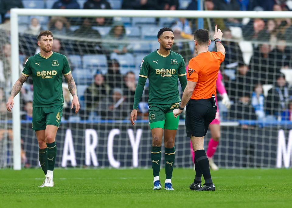 Match Gallery | Huddersfield Town (A)