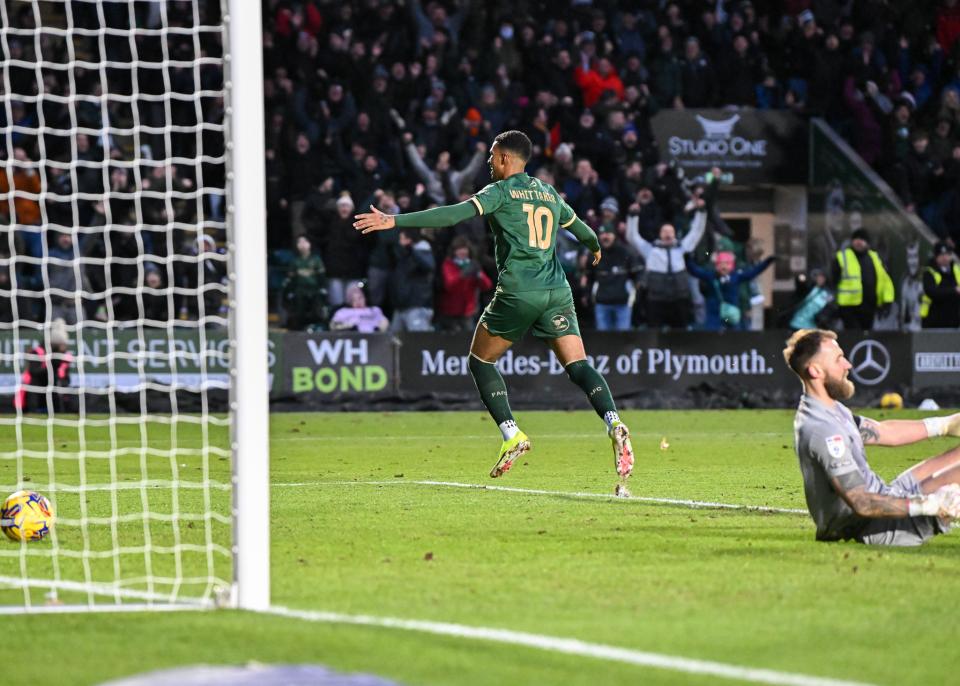 Match Gallery | Cardiff City (H)