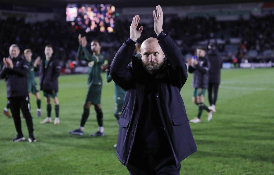 Match Gallery | Sutton United (H)