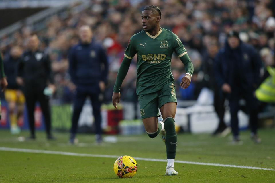 Match Gallery | Sutton United (H)