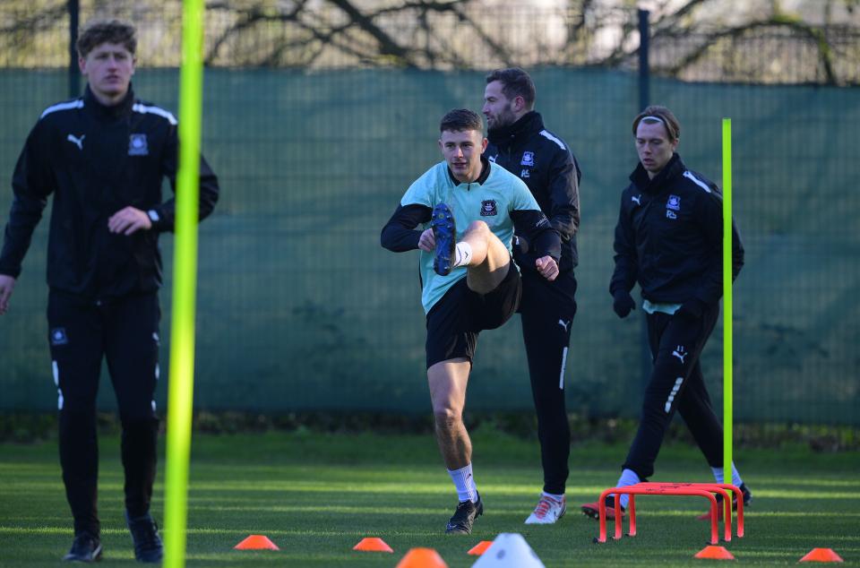 Training Gallery | Thursday 11 January