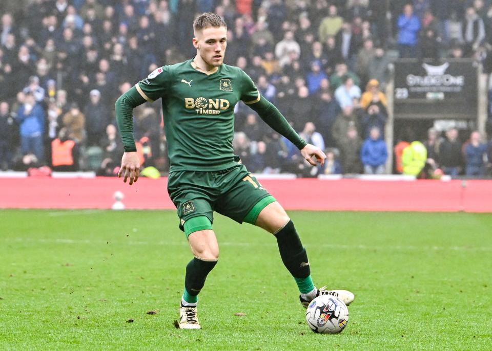 Match Gallery | Leeds United (H)