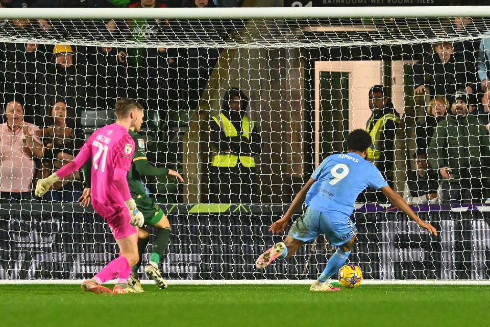 Match Gallery | Coventry City (H)