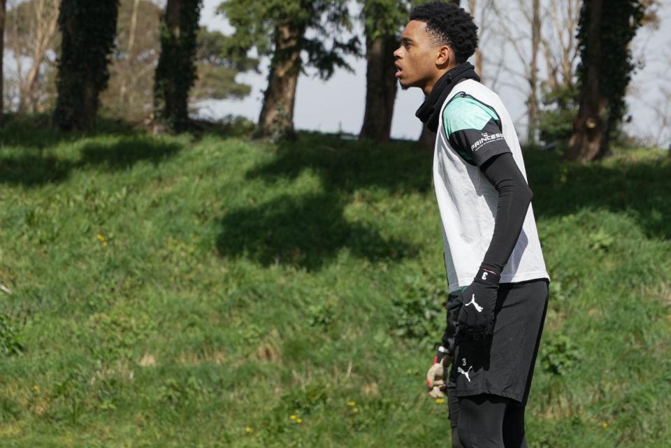 Lino Sousa watches on.