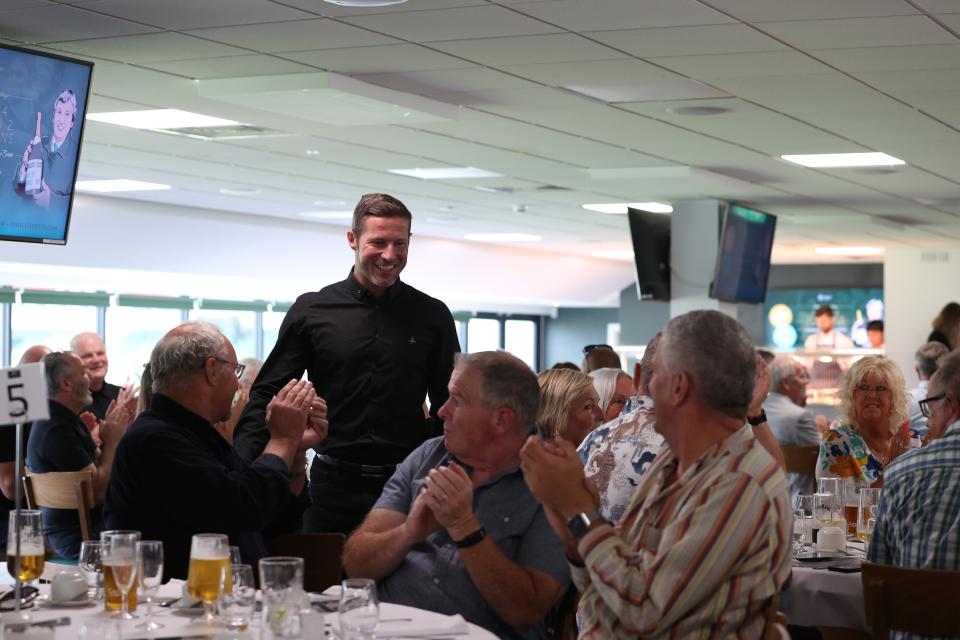 Gallery | 2003/04 Anniversary Event