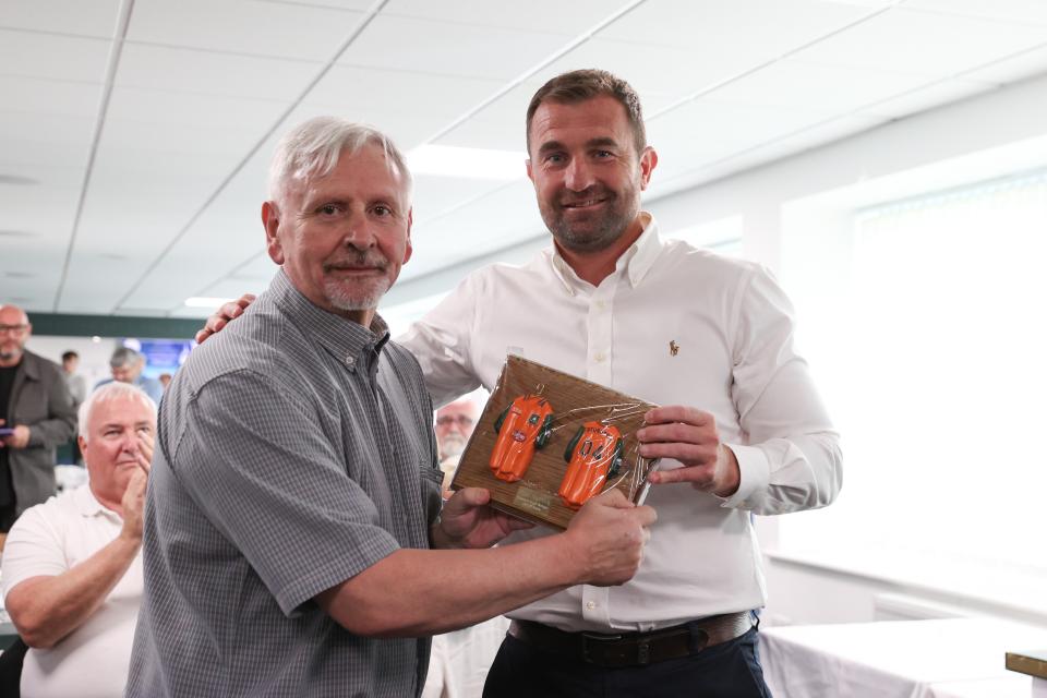 Gallery | 2003/04 Anniversary Event