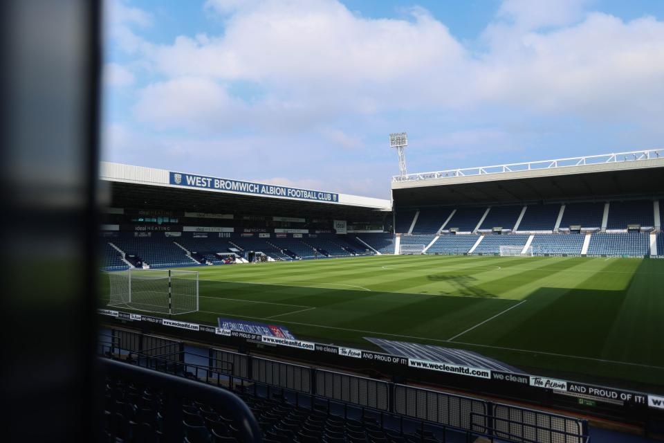 Gallery | West Bromwich Albion (A)