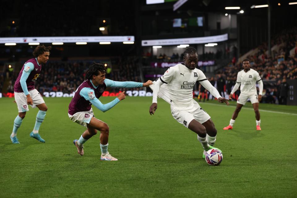 Gallery | Burnley (A)