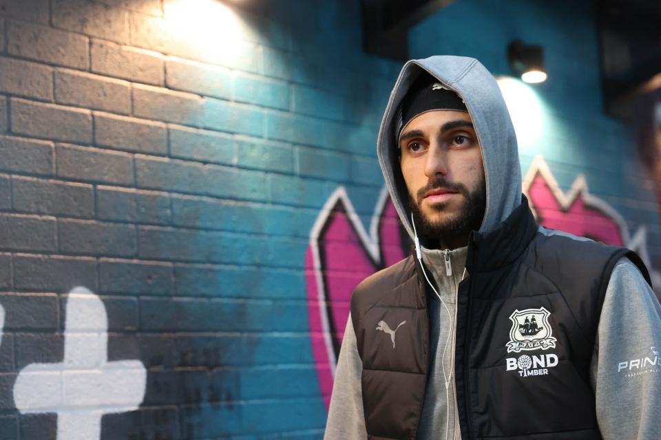 Gallery | Burnley (A)