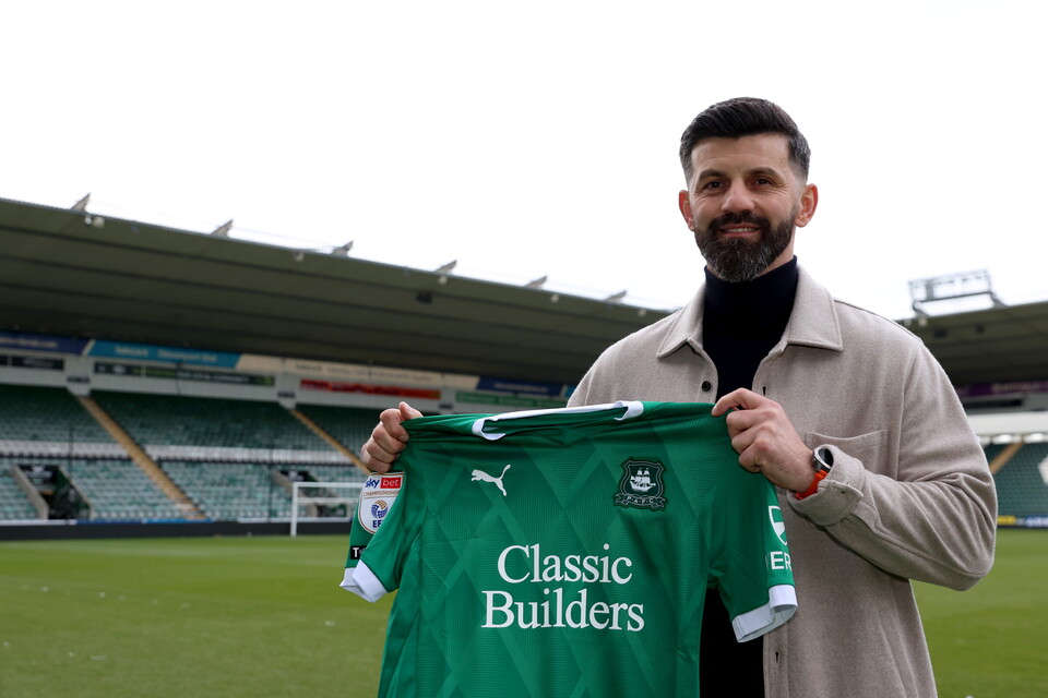 Day One Gallery | Miron Muslic