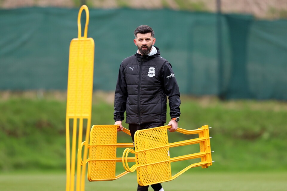 Day One Gallery | Miron Muslic