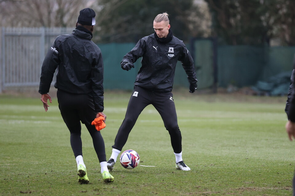 Training Gallery | Millwall (H)